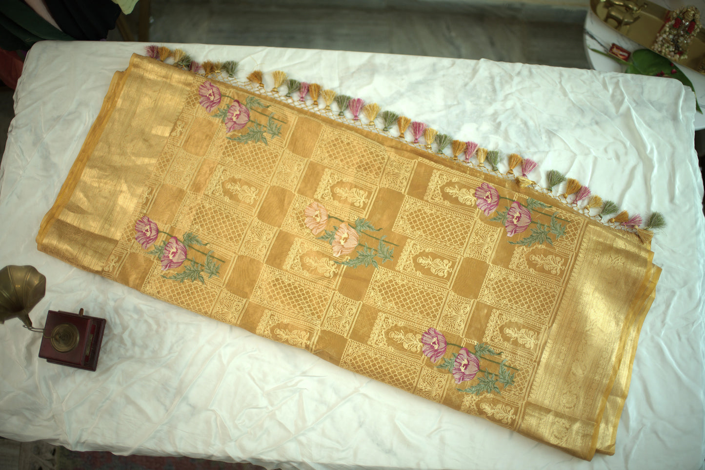 Tissue Self Weaver with Embroidery Saree